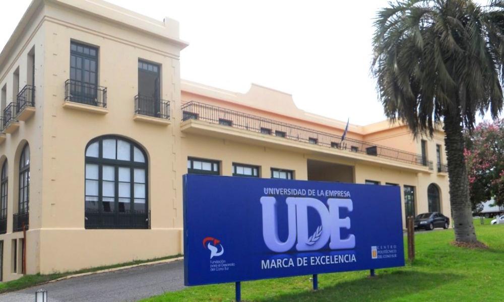 Ude-Colonia-Uruguay-Portada